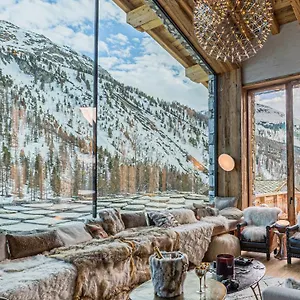 Orca, Val D'isère - 14 Pers - 420m2 Chalet